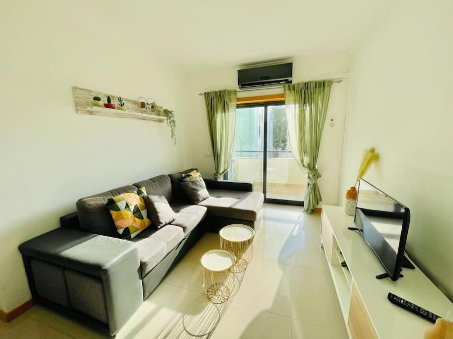 Peradoce - Beach 150M - Terrace - Private Parking Apartment Armacao de Pera Exterior photo