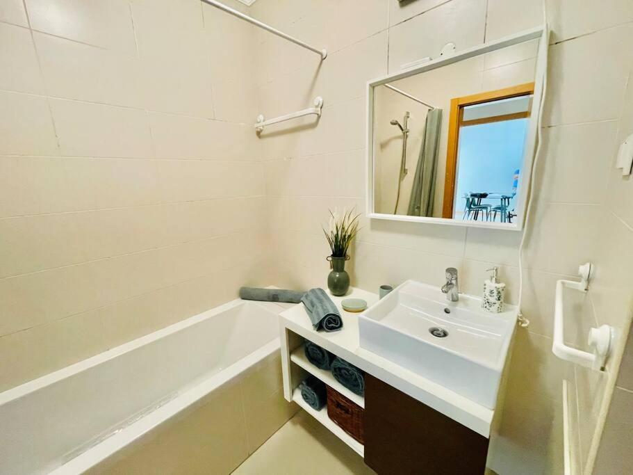 Peradoce - Beach 150M - Terrace - Private Parking Apartment Armacao de Pera Exterior photo